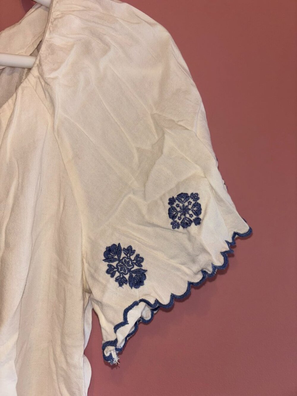 Old Navy Embroidered Blouse - Picture 4 of 5